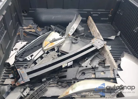 2010 Toyota Tundra Grade 5.7L V8 from USA, damaged, VIN 5TFEY5F18AX097405